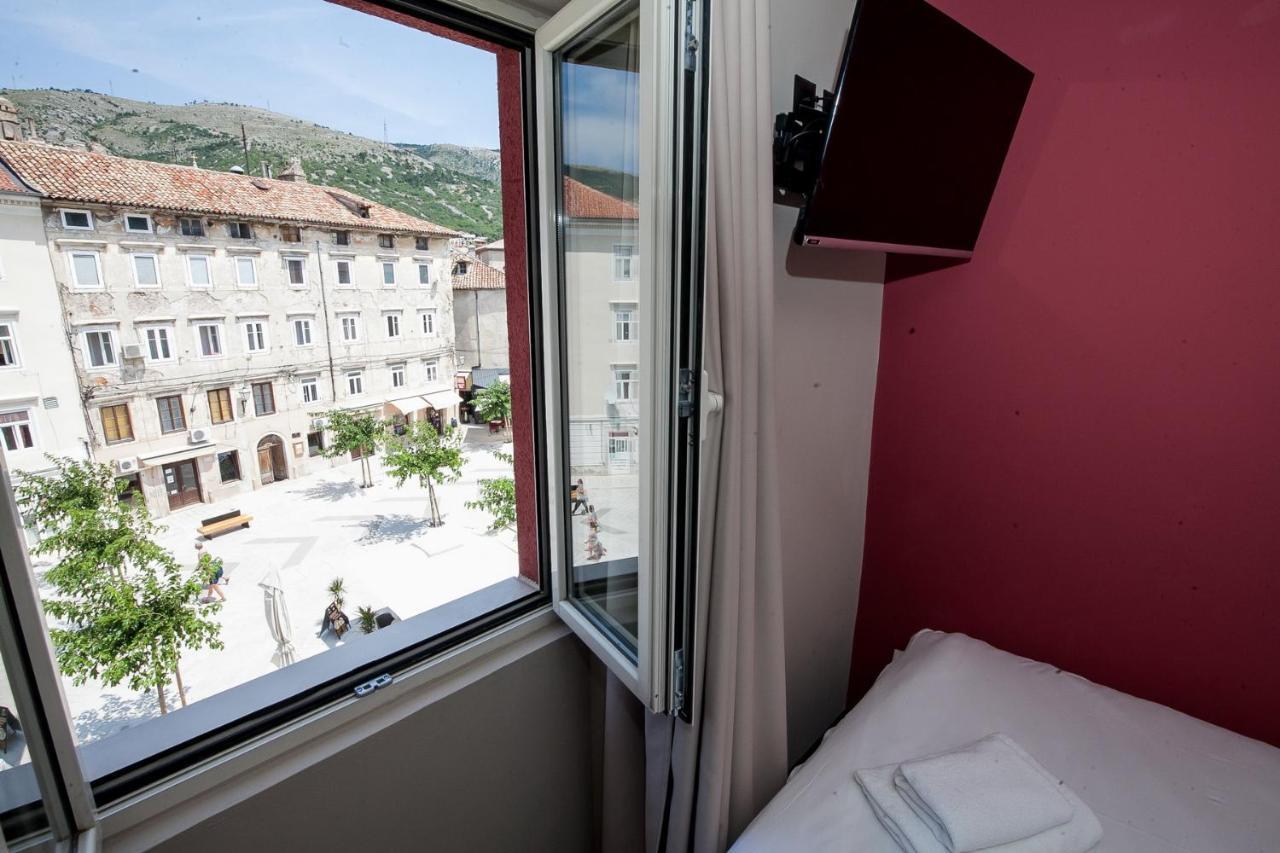 Boutique Hotel Bura 45N 센 외부 사진